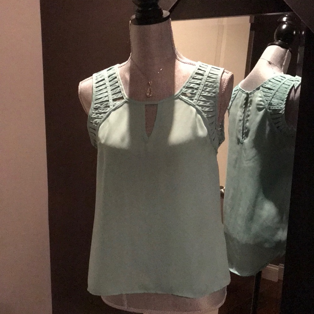 Beautiful green top